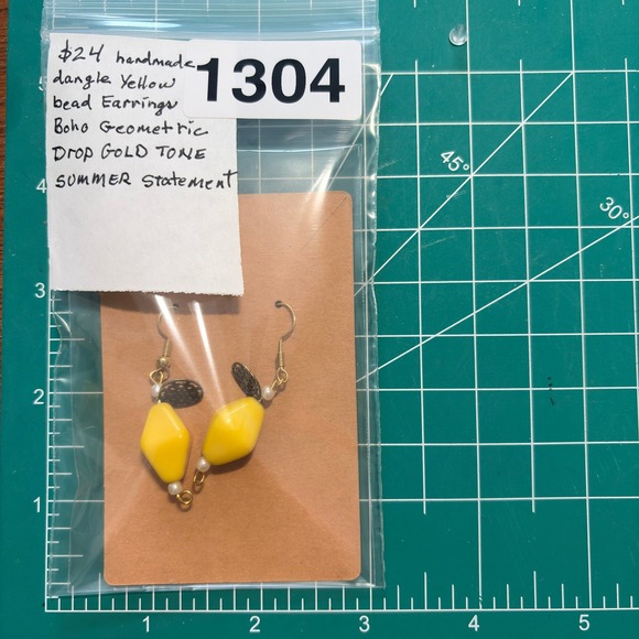 Dangle Earrings Handmade Yellow Geometric Bead Boho Gold Tone Summer Statement - Picture 5 of 5